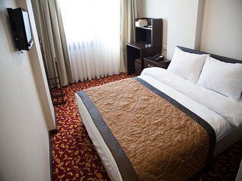 Adana Omur Otel Exterior photo